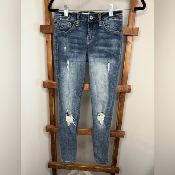Juniors / Women’s Ankle Jeans - Picture 2 of 7